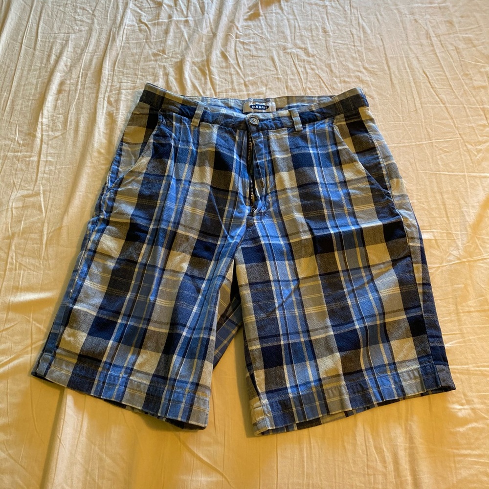 Old Navy Shorts🦕